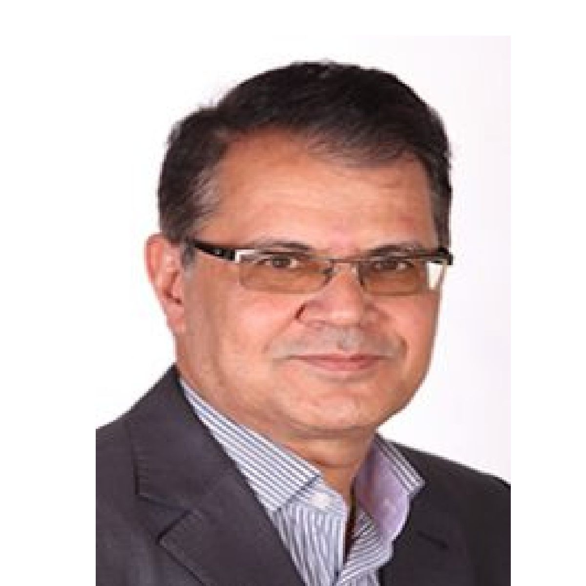 دکتر مجید محمدی نعمت آباد - شبکیه (ویتره و رتین) تهران