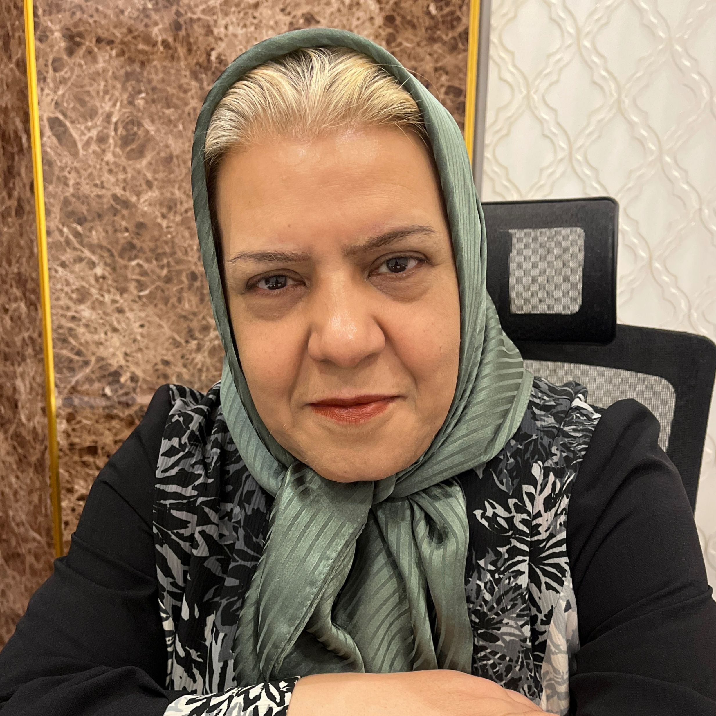 دکتر طلعت دباغی - زنان و زایمان قزوین