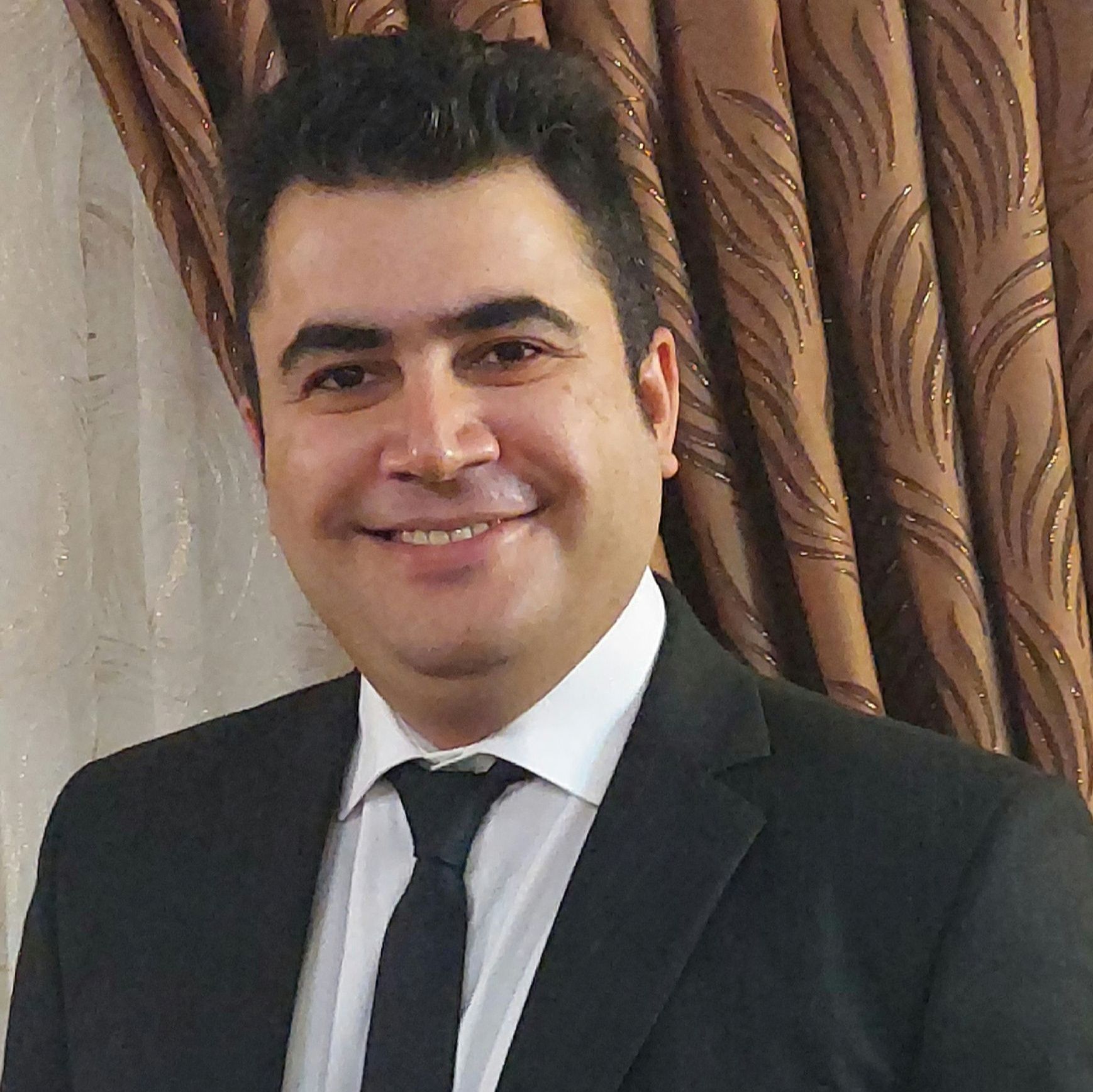 دکتر ابراهیم حقیقی زاده - جراحی عمومی 