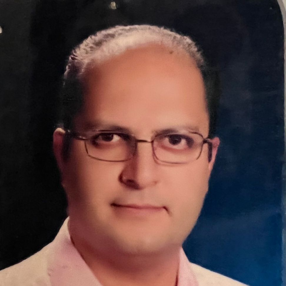 دکتر شاهین منتظمی - دندانپزشک تهران