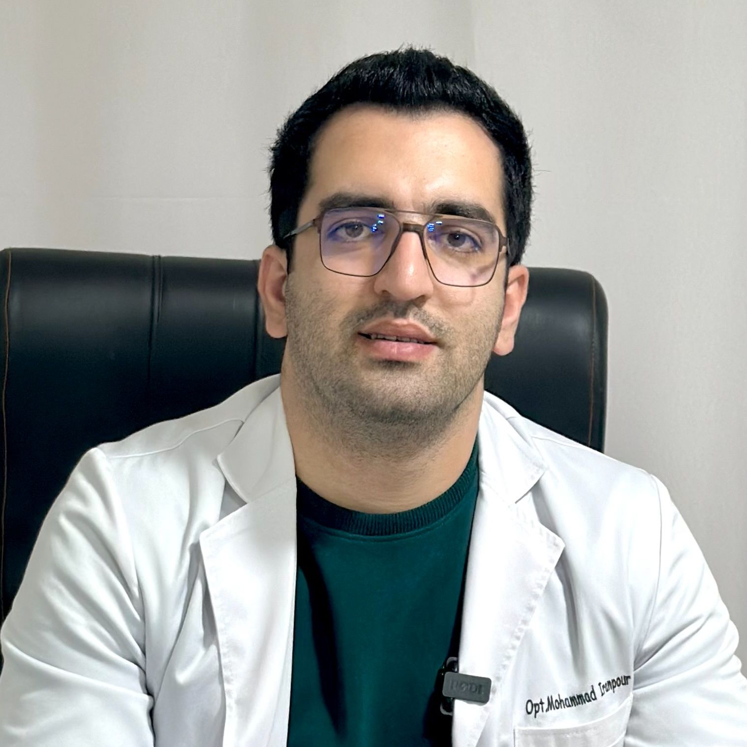 محمد ایرانپور - بینایی سنجی مهاباد