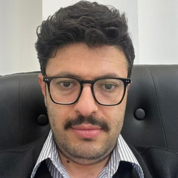 دکتر مهدی دهقان - جراحی عمومی لار