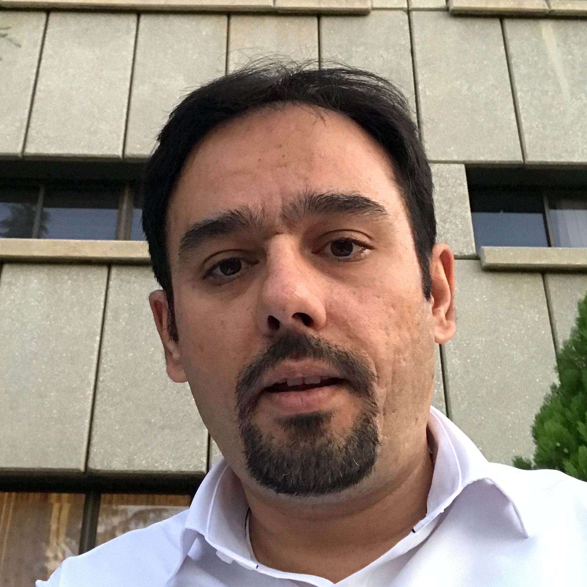 دکتر فرهاد خوارزمی - اورولوژی کرمان