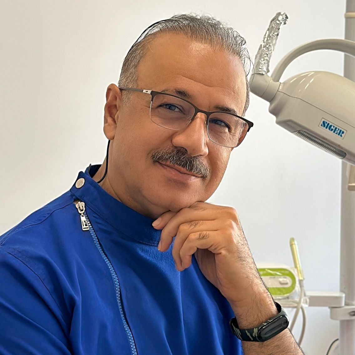 دکتر ساسان سبحانی - دندانپزشک تهران