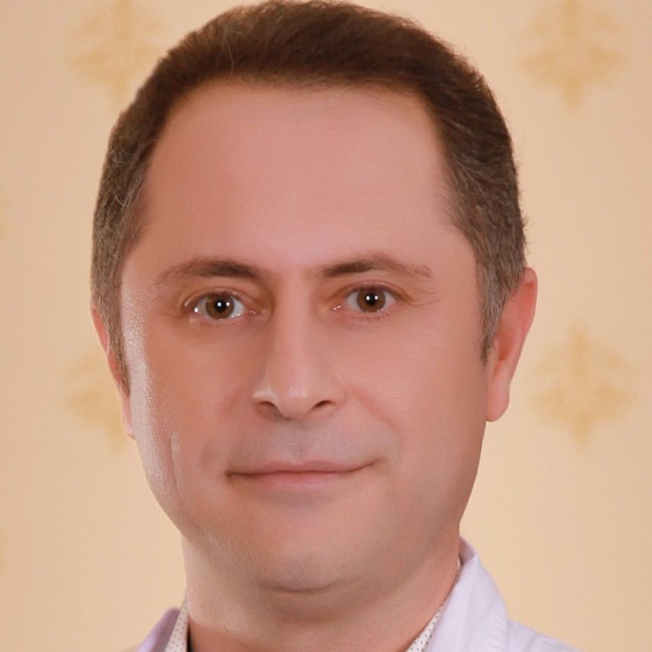 دکتر کامیار شاطری - دندانپزشک تهران