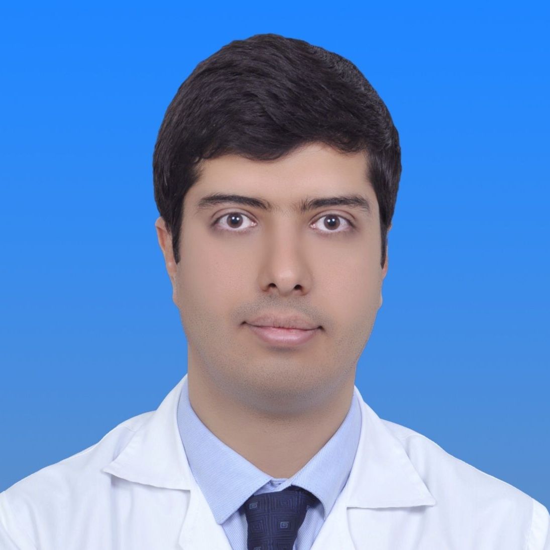 دکتر امیرحسین بابائی - گوش و حلق و بینی مراغه