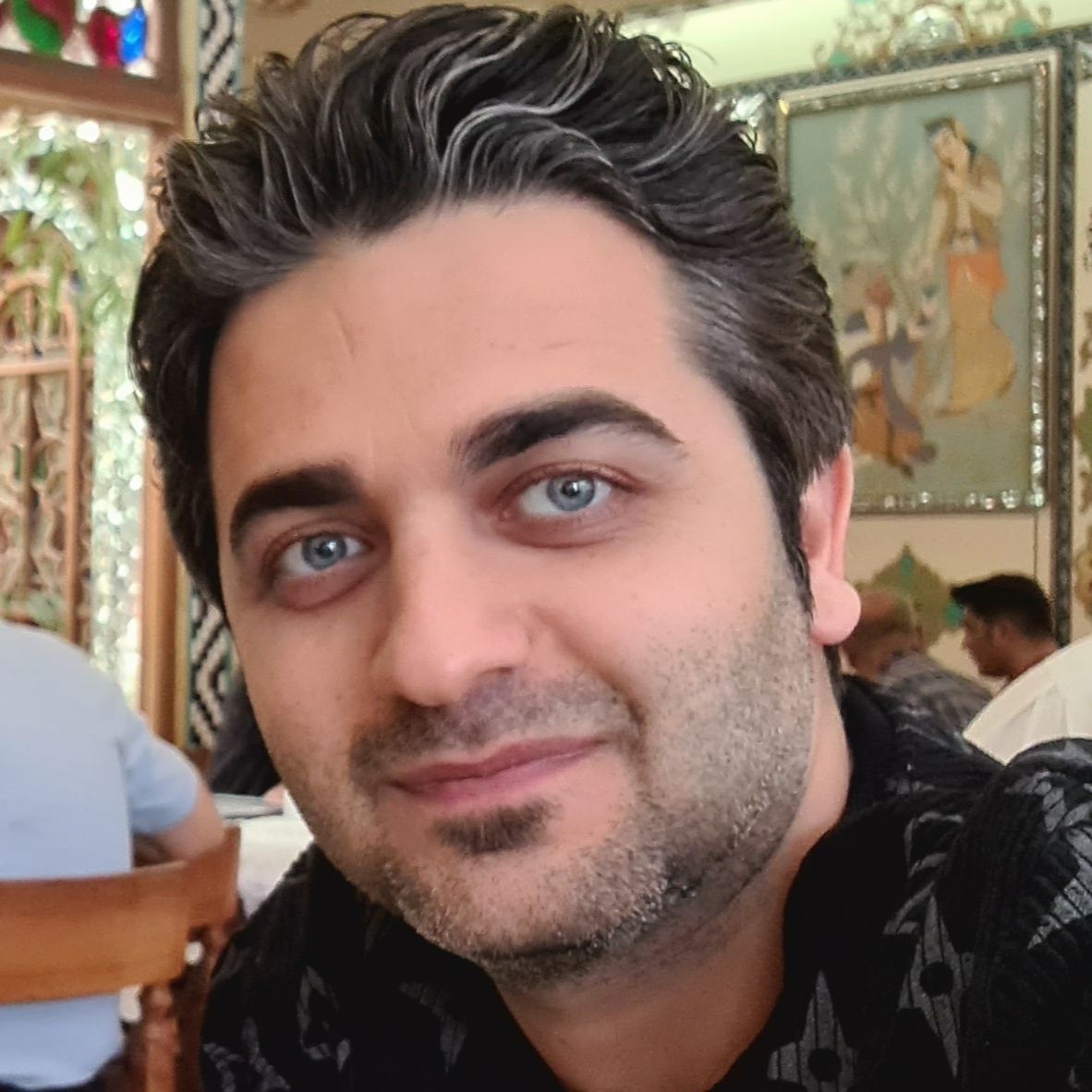 دکتر محمدعلی اسماعیلی - دندانپزشک خمینی شهر