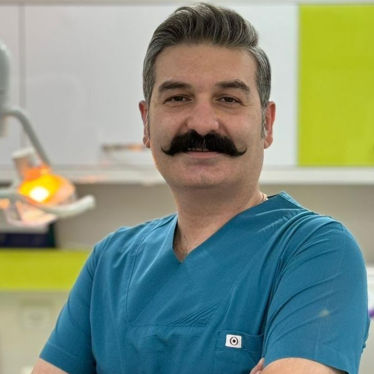 دکتر صادق پوراحمدی - پروتزهای دندانی (پروستودانتیکس) کرج