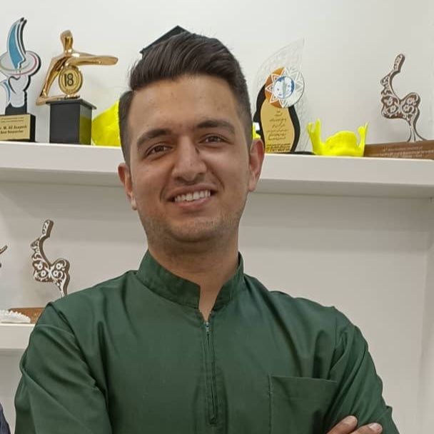 دکتر سپهر منصوری - دندانپزشک کرج