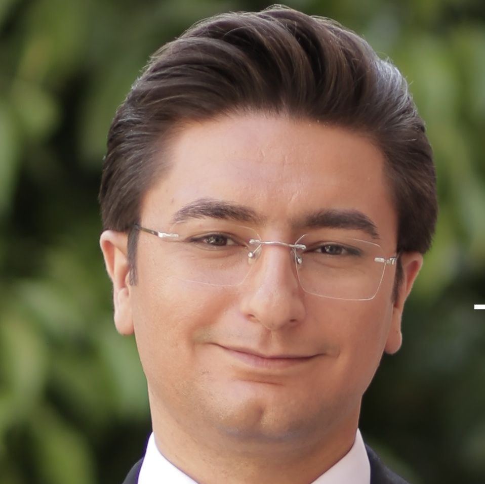 دکتر فرهاد احمدی - اورولوژی 