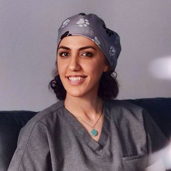 دکتر سولماز بیابانی قلیچی - دندانپزشک اسلامشهر