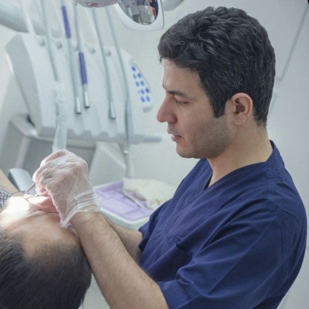 دکتر پیام پیمان پور - درمان ریشه دندان تهران