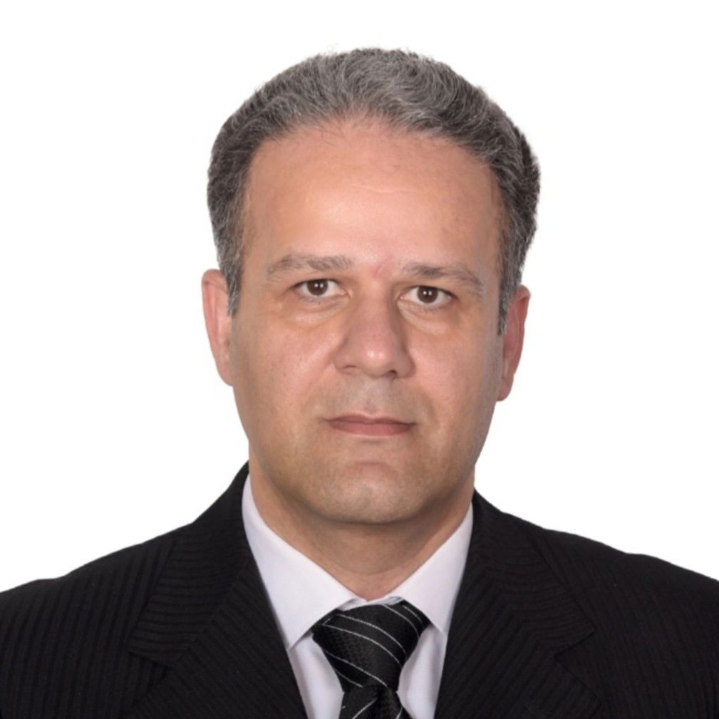 دکتر فرهاد فوتمی - چشم پزشکی تهران