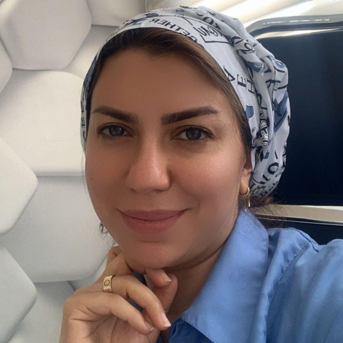 دکتر مریم نصیری دارابی - دندانپزشک شهریار