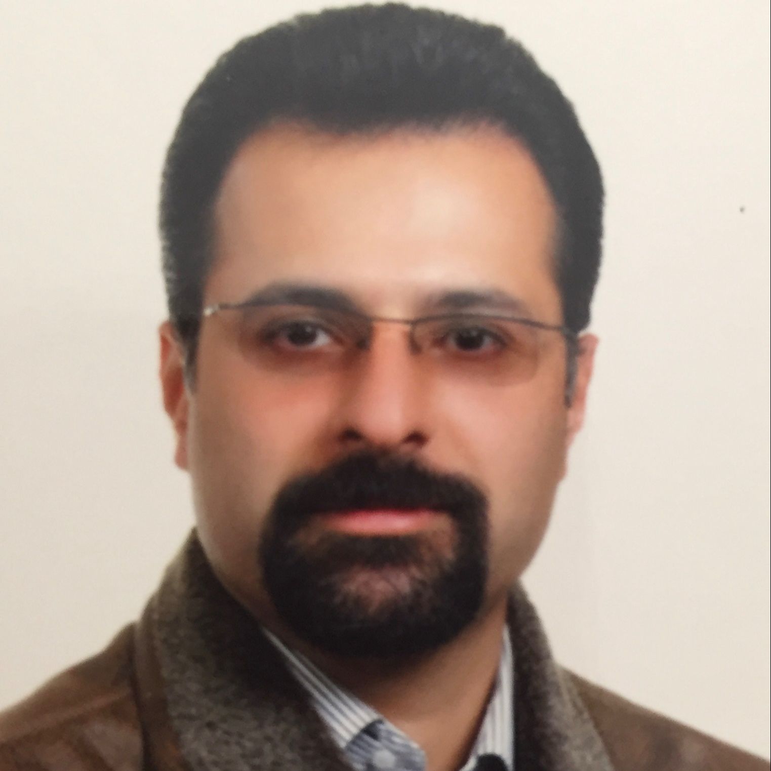 دکتر مهرداد شفیعیان - رادیولوژی همدان