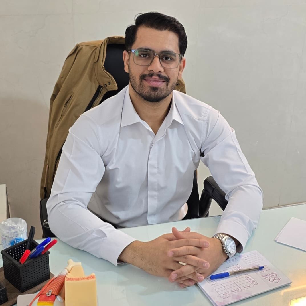 امید انصاری - بینایی سنجی اصفهان