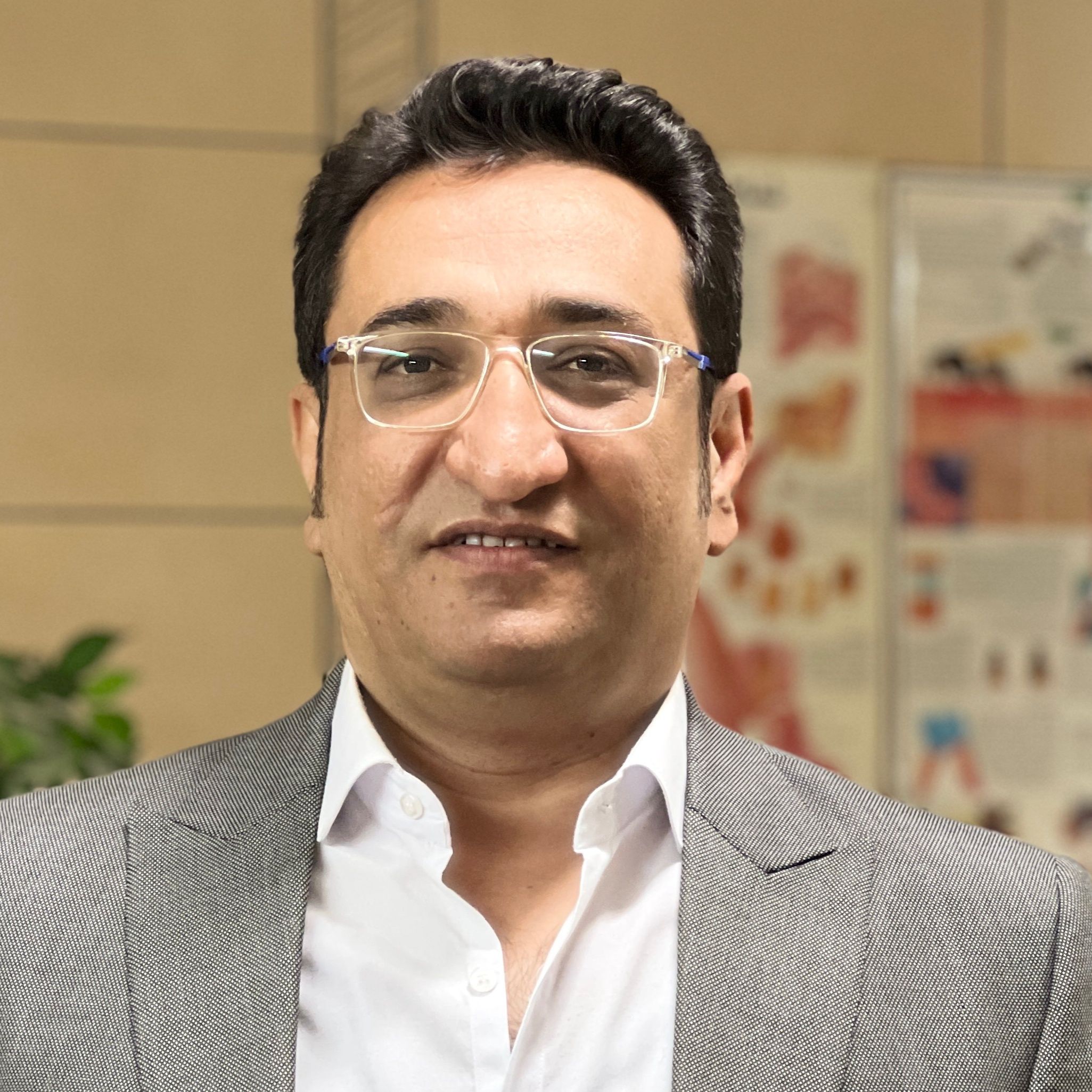 دکتر سجاد احمدی جورقی - جراحی عمومی شیراز