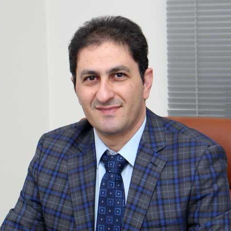 دکتر ابراهیم حاجی زاده - قلب و عروق تهران