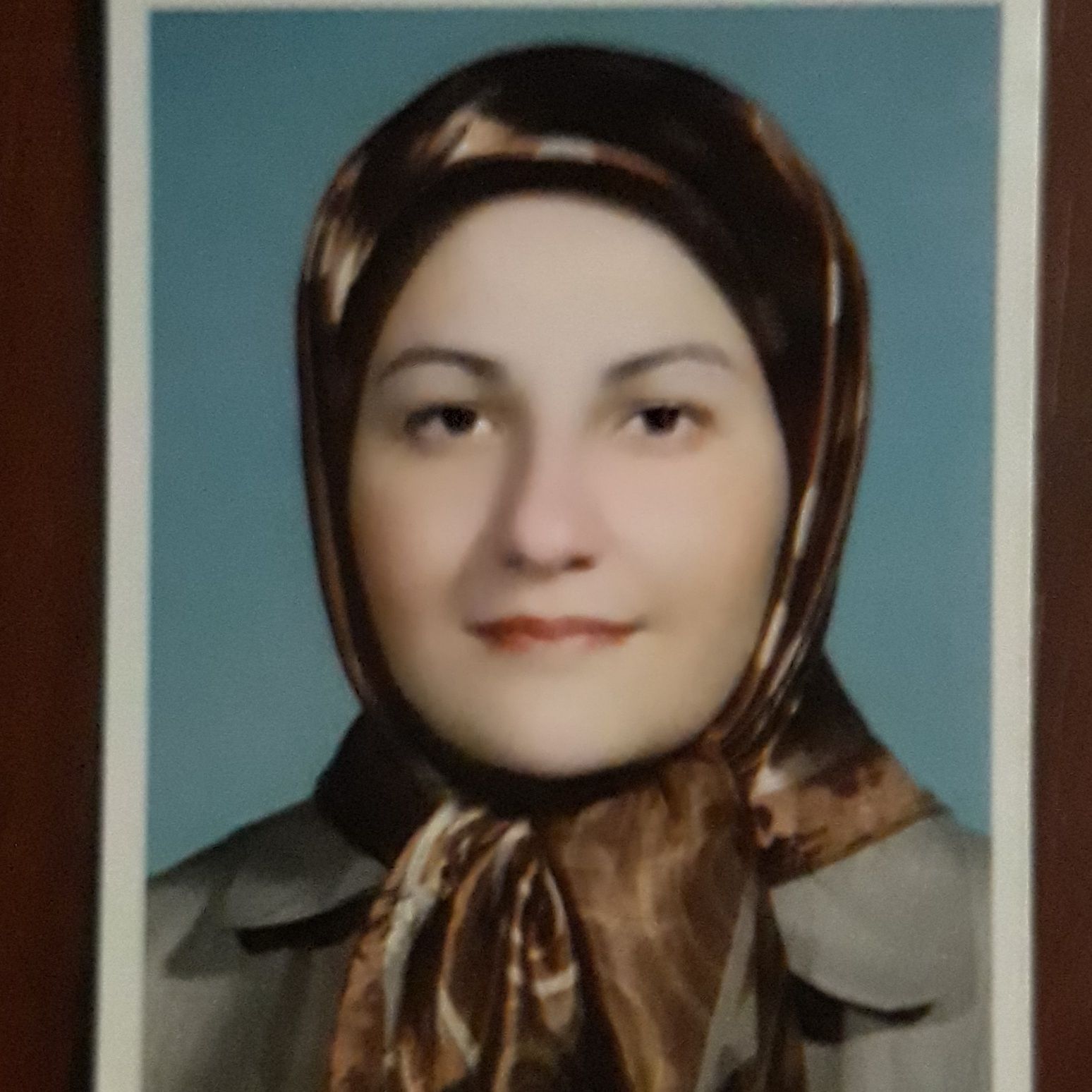 دکتر مهرشید قاضیانی - دندانپزشک مشهد