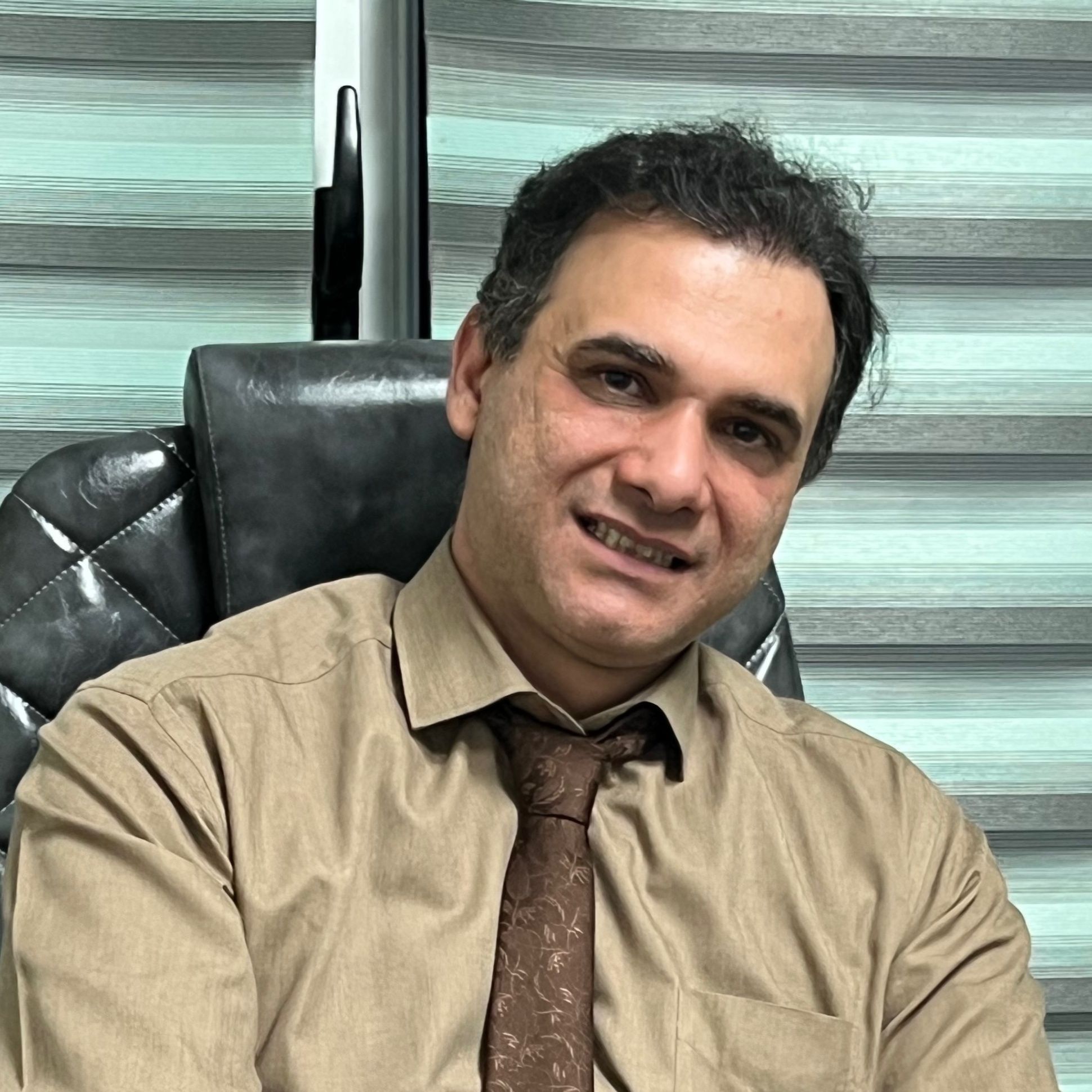 دکتر طاهر عرفانی فام - جراحی عمومی تهران