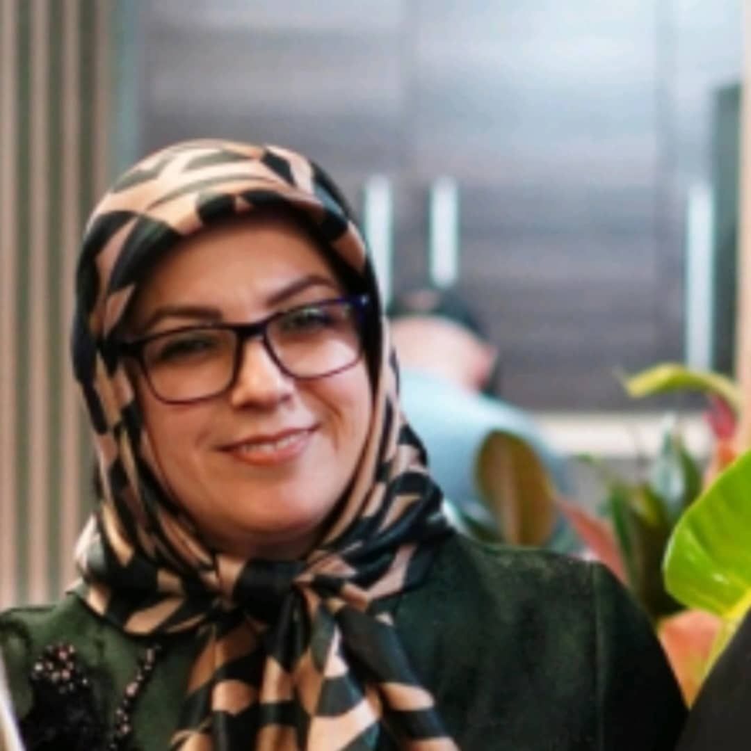 یاسمن هاشمی - روانشناسی تهران