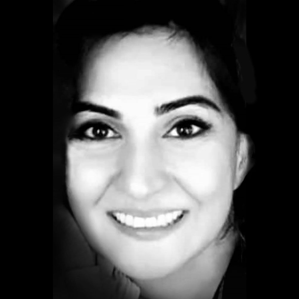 دکتر سمانه شهابی - درمان ریشه دندان تهران