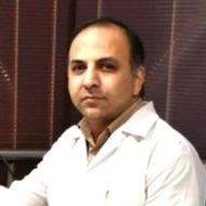 دکتر حسین ساقی - قلب و عروق مشهد