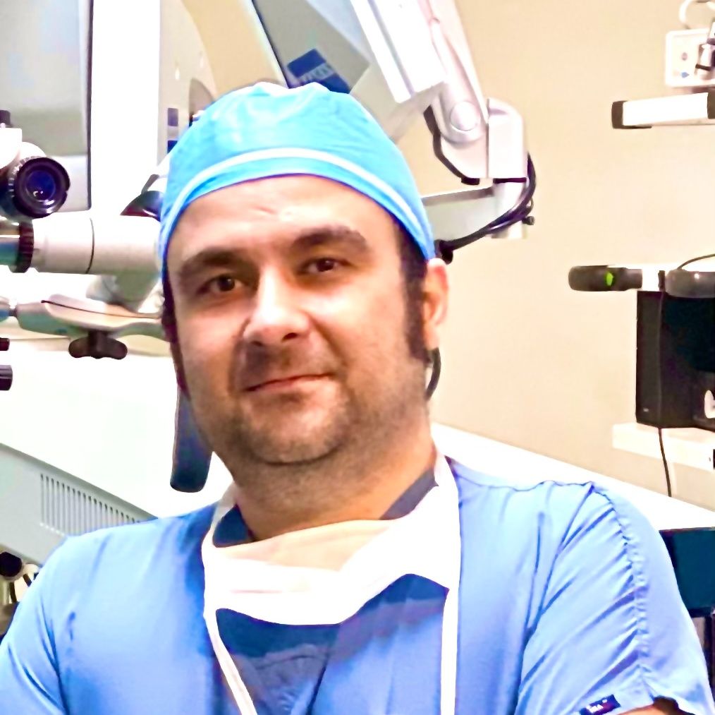 دکتر مهرداد حسین زاده بختوری - جراحی مغز و اعصاب تهران