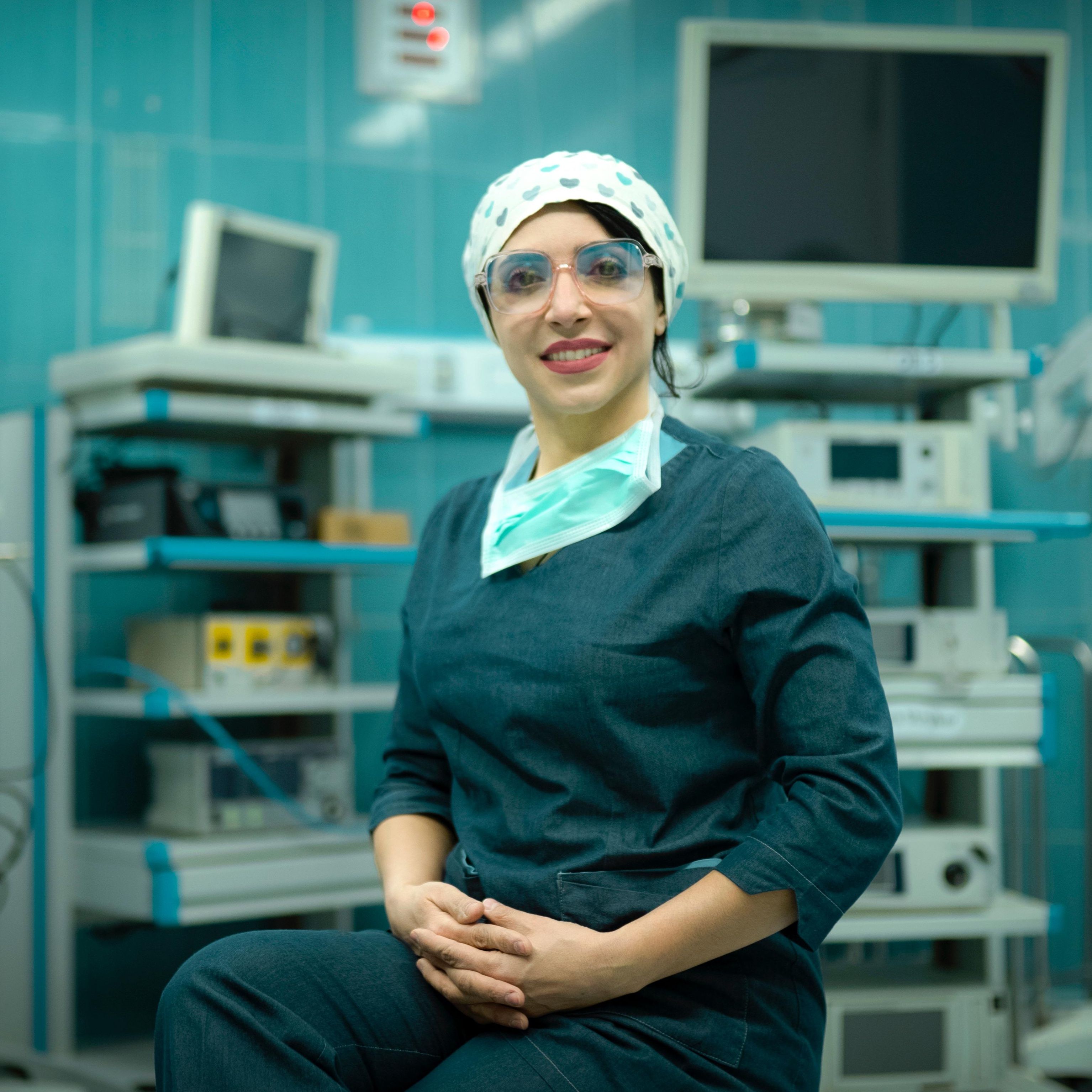 دکتر زینب برکتی - زنان و زایمان تهران