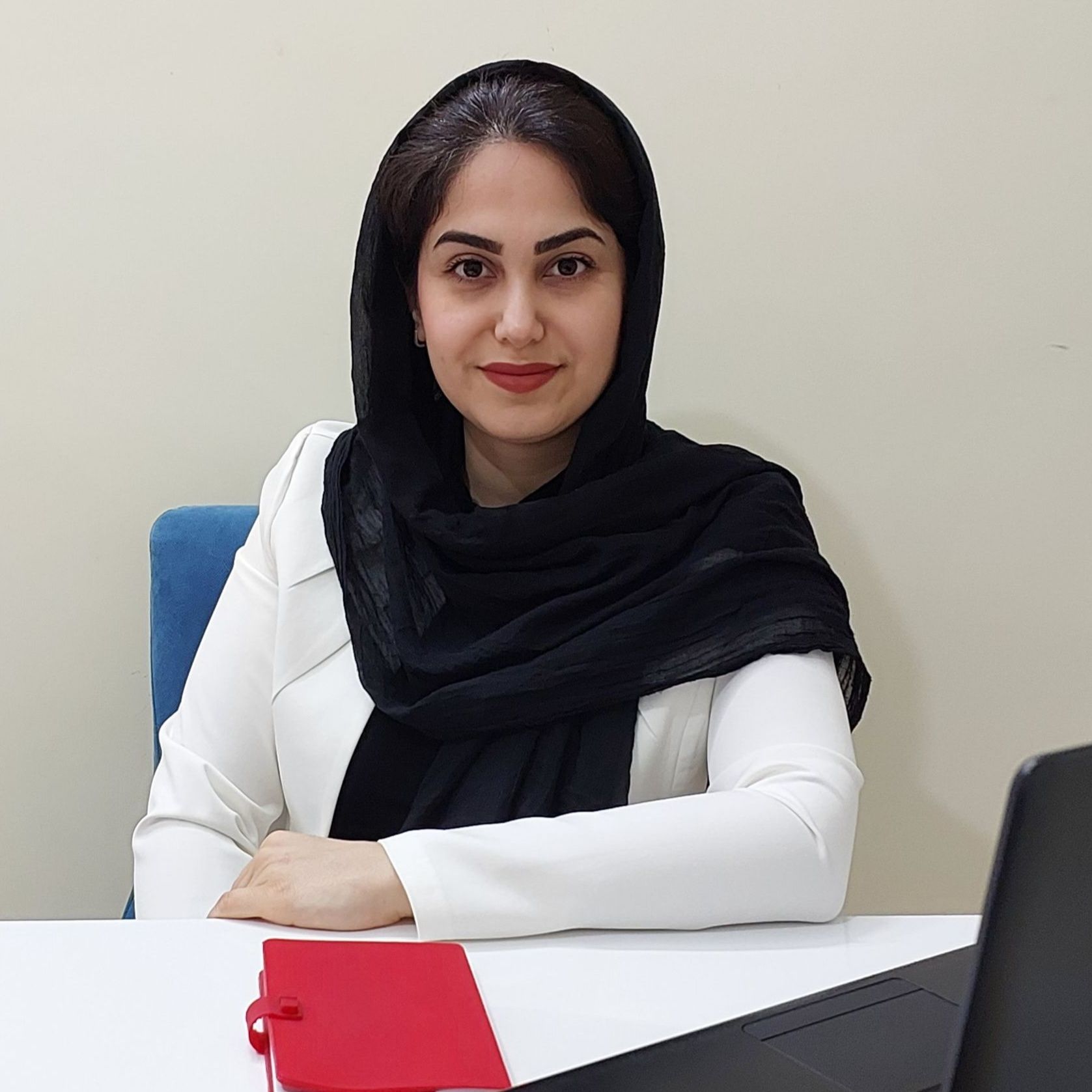 فرزانه احمدی مقدم - روانشناسی 