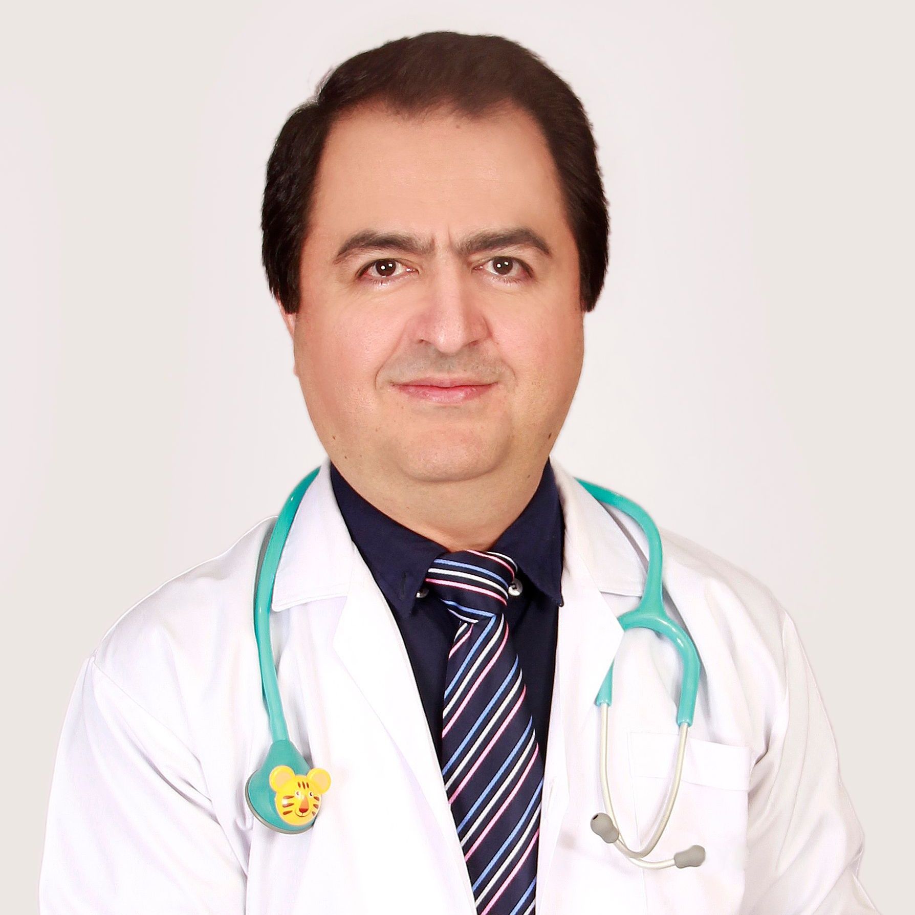 دکتر باقر هادی - کودکان و اطفال اصفهان