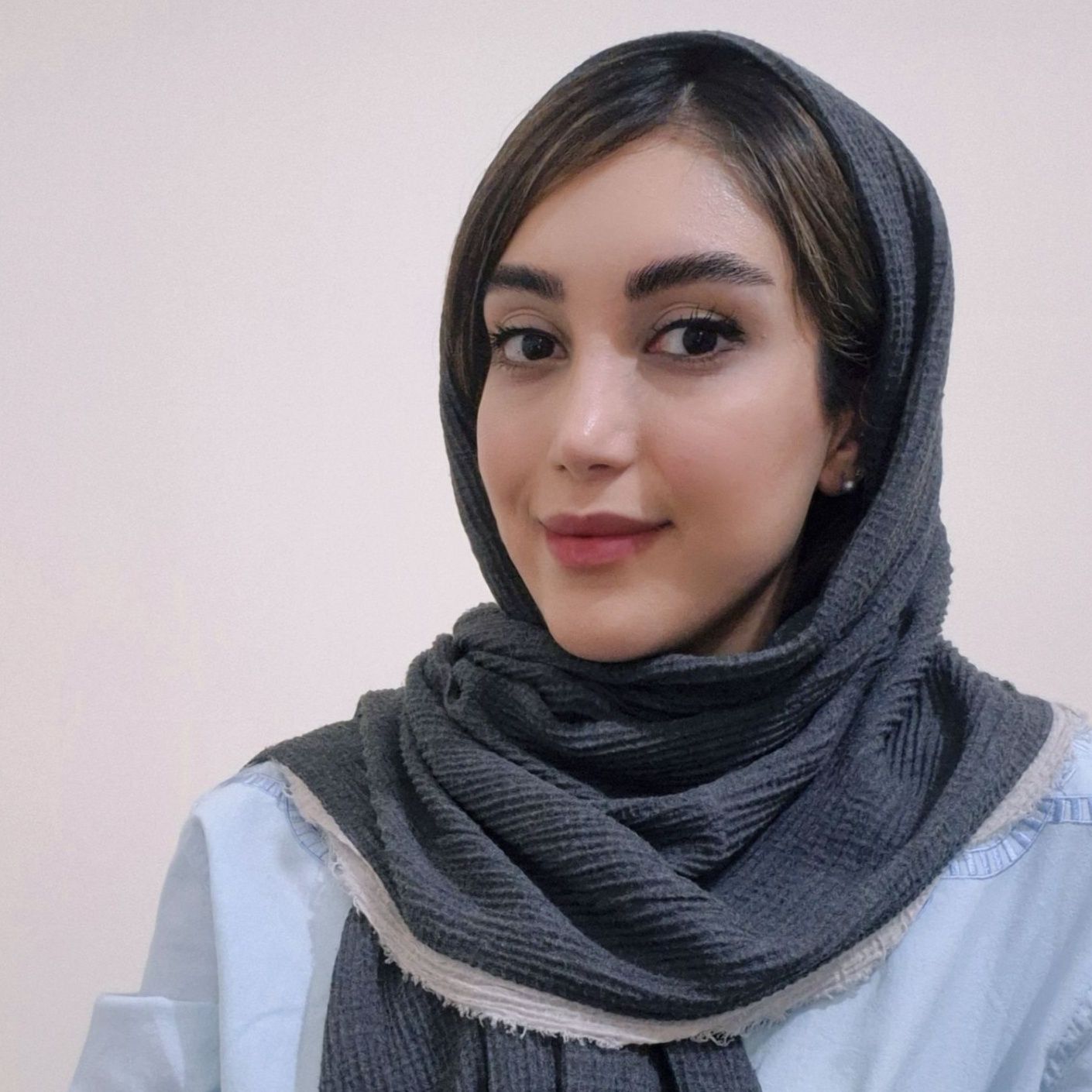 مینو علوی صدر - روانشناسی 