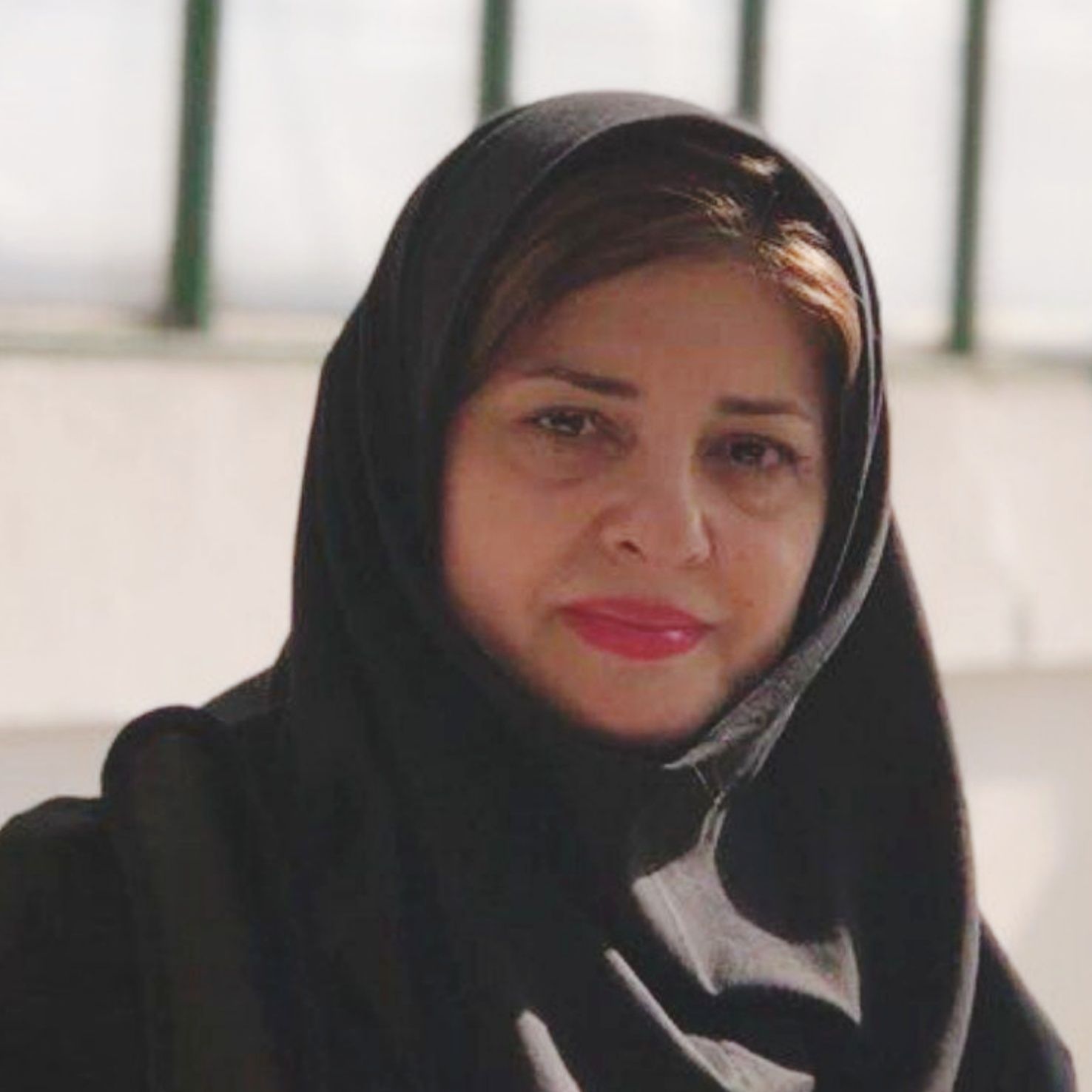 دکتر کاملیا ساداتی - روانشناسی تهران