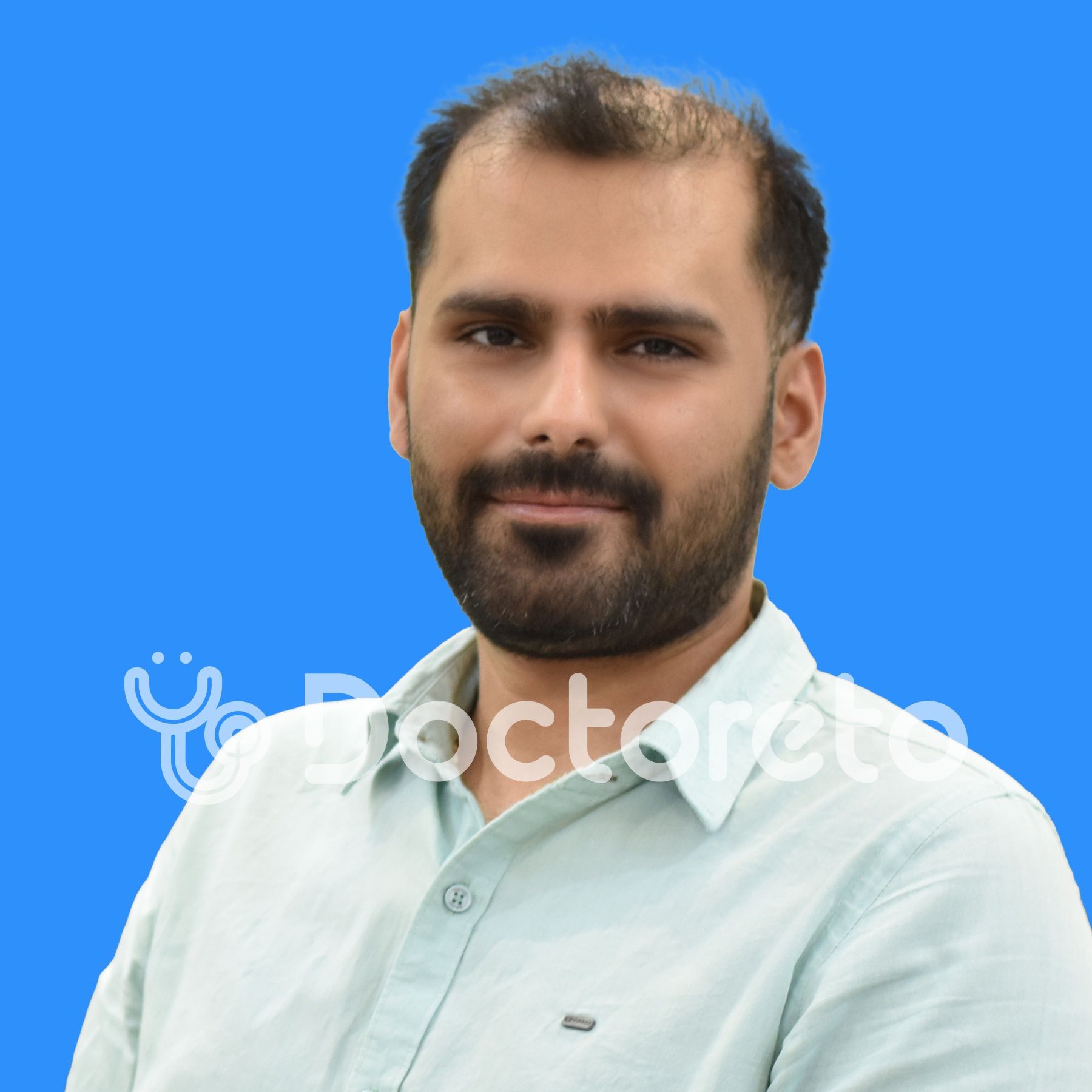 دکتر احمد داودیان - چشم پزشکی بندرعباس