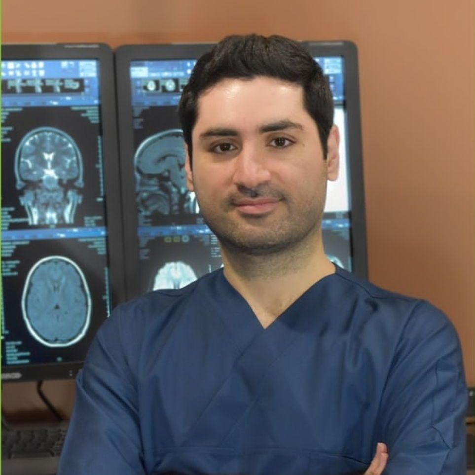 دکتر سید پوریا استاد - رادیولوژی شیراز