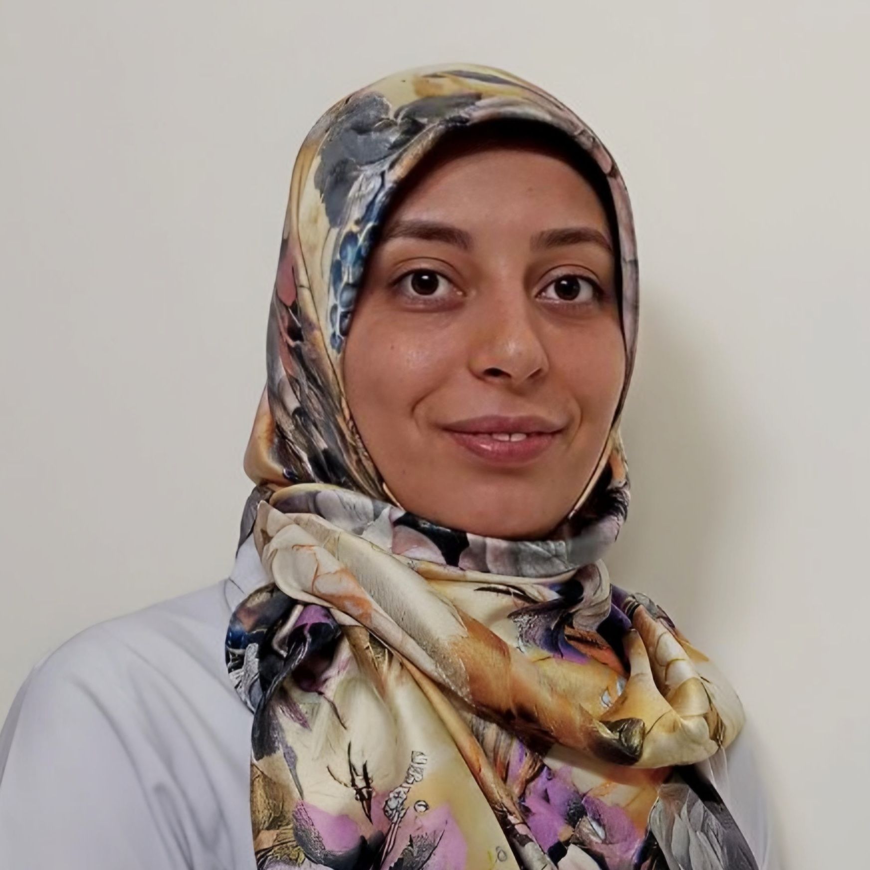 ریحانه کاویانی بروجنی - کار درمانی شهر ری