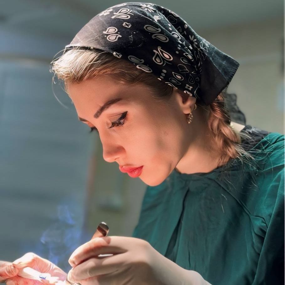 دکتر الهه خرمی - گوش و حلق و بینی تهران