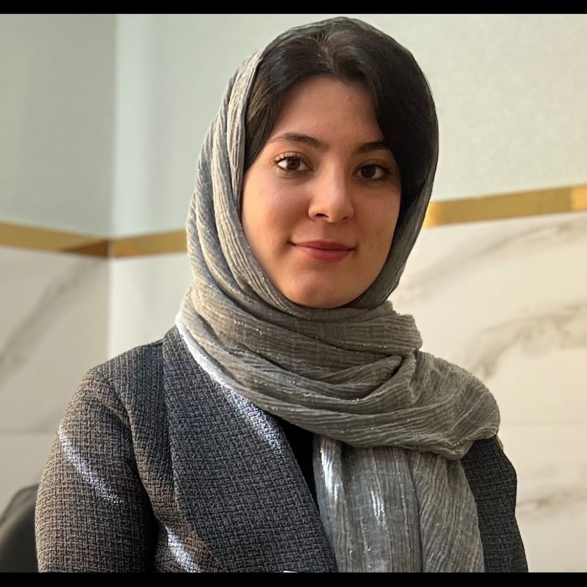 پردیس امانی - گفتاردرمانی تبریز