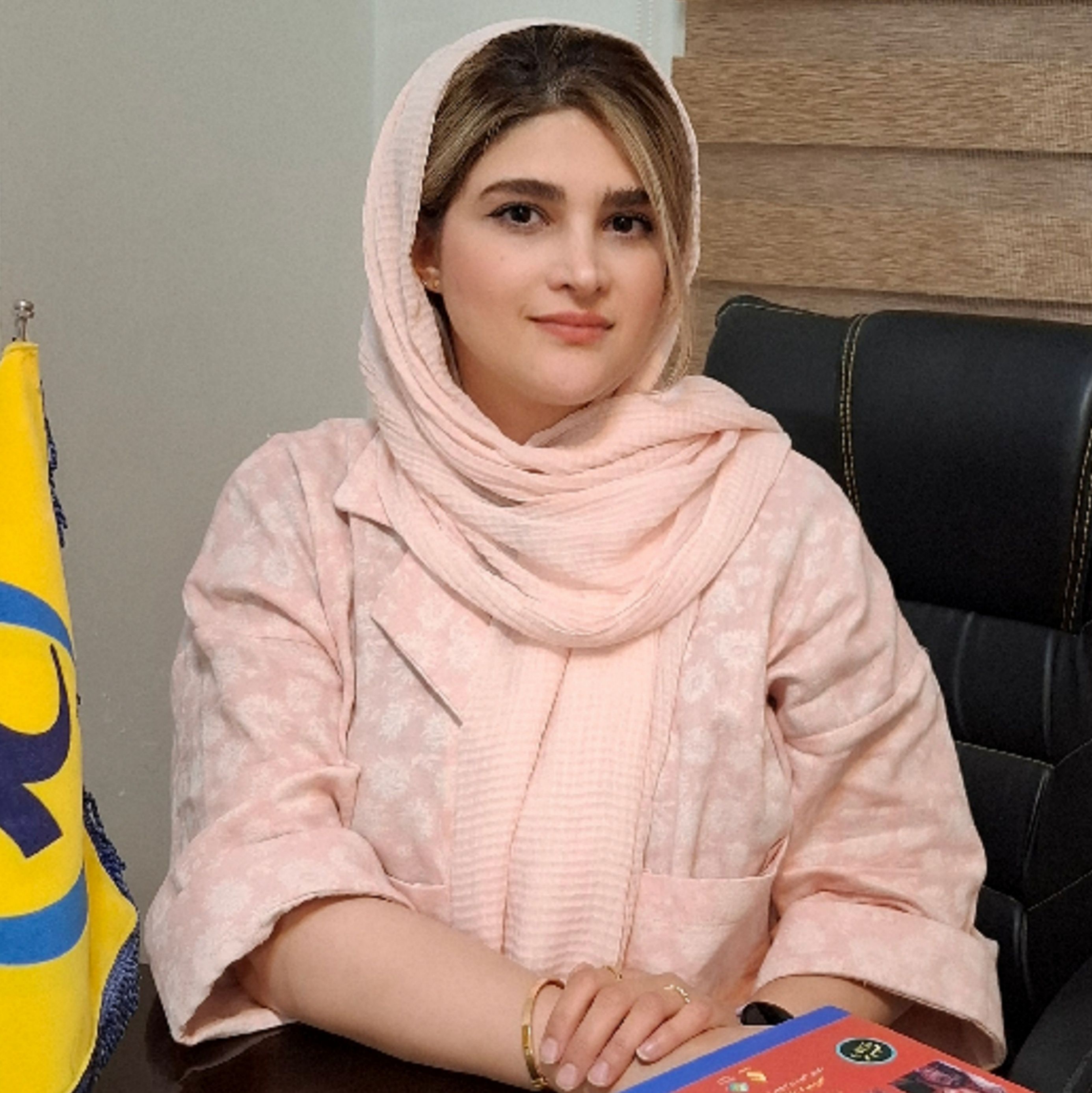 محیا مینایی تهرانی - روانشناسی تهران