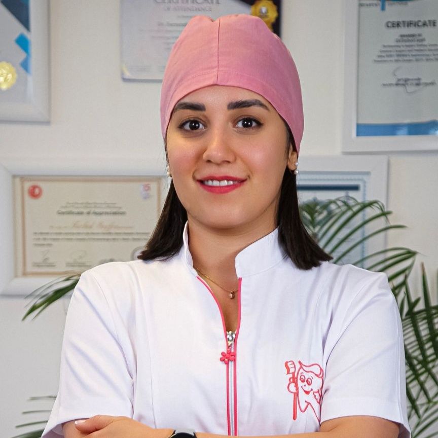 دکتر فرزانه داش خانه - دندانپزشک مراغه