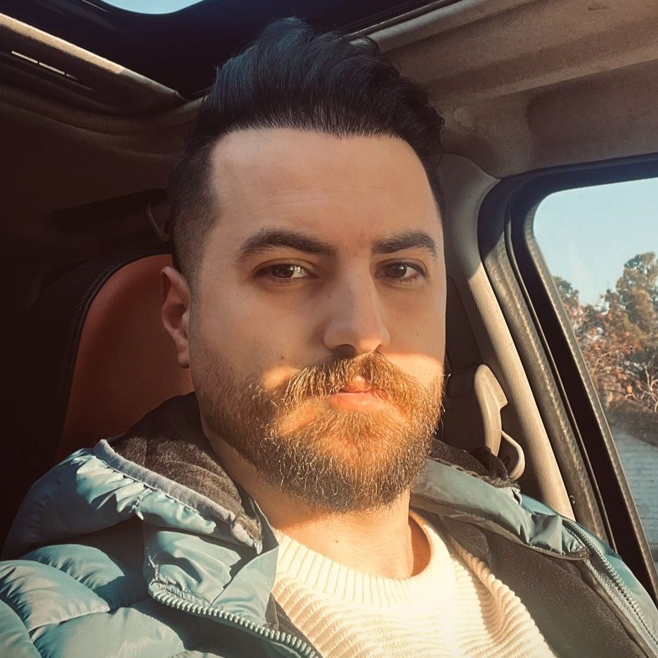 دکتر امین قربانی - دندانپزشک تبریز