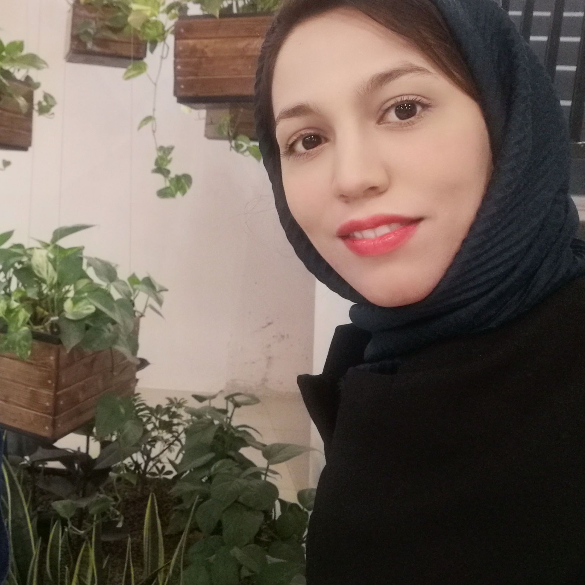 فائزه عبدالهی - گفتاردرمانی اصفهان