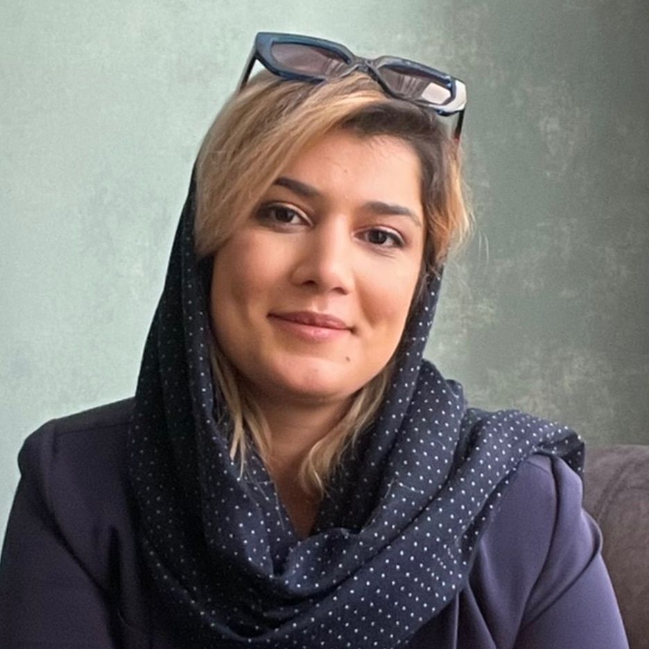 نیلوفر مشفق - روانشناسی تهران