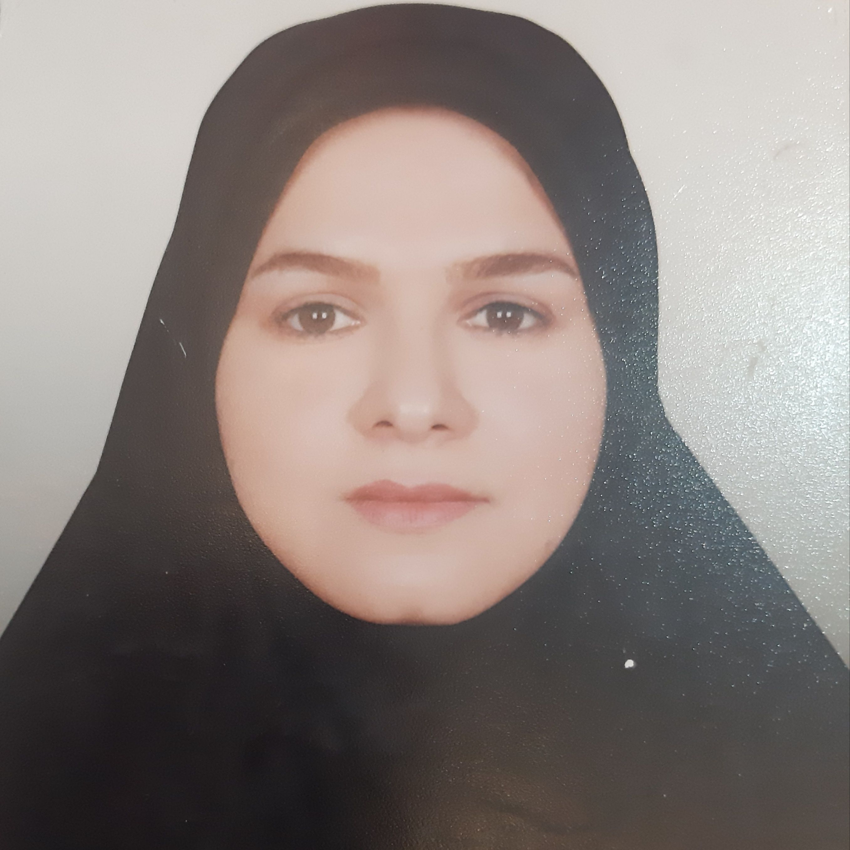 دکتر فاطمه ثابت - داخلی رشت