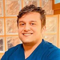 دکتر مانی آرش راد - جراحی فک و صورت تهران