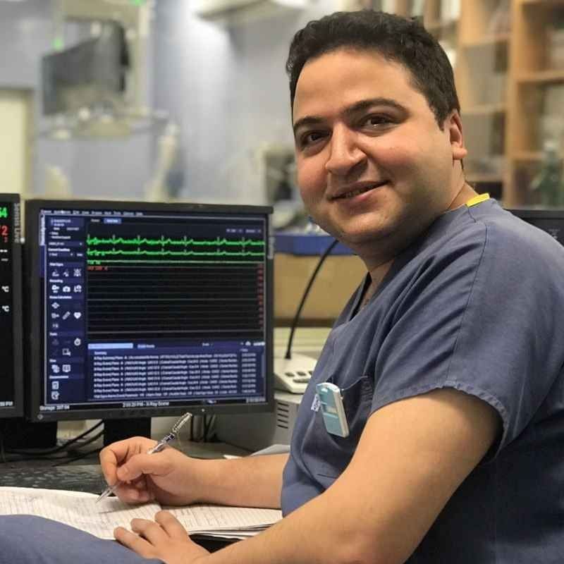 دکتر آرمین بردبار - قلب و عروق زنجان