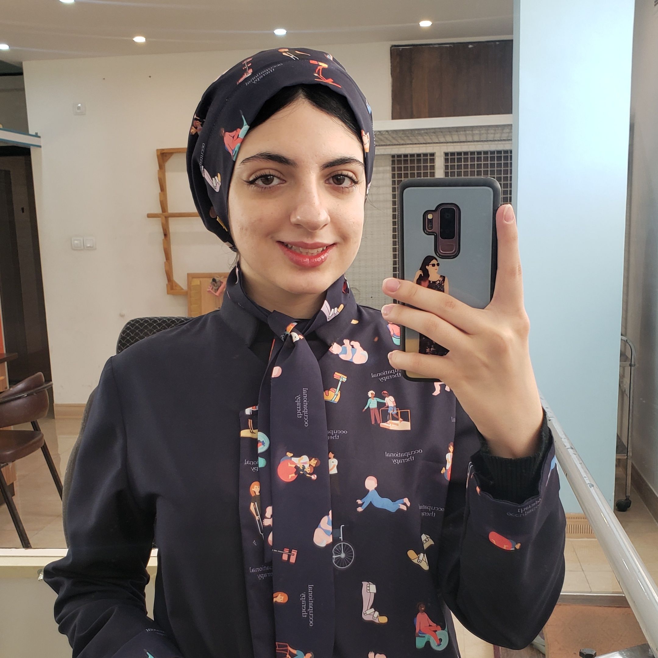 الهام رحیمی نژاد - کار درمانی شیراز