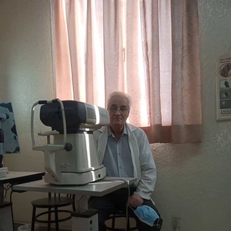 دکتر علیرضا قدردان - چشم پزشکی تهران