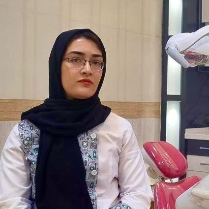 دکتر اسما وثوقیان - دندانپزشک نجف آباد