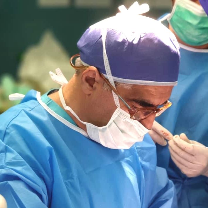 دکتر سعید احتشامی - جراحی مغز و اعصاب ساری